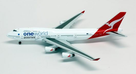 Qantas 747-438/ER One World